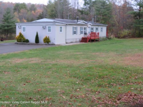 155 Scutt Rd, Greenville, NY, 12083-5009 | Card Image