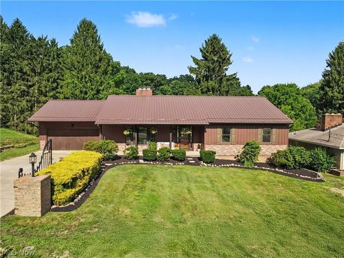 1375 Sackett Hills Dr, Akron, OH, 44313-4935 | Card Image