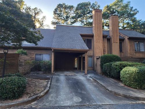 38 Willowick Ct, Lithonia, GA, 30038-1720 | Card Image