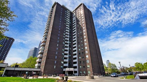 1801-5 Old Sheppard Ave, North York, ON, M2J4K3 | Card Image