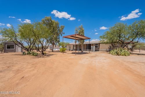 13520 E Crazy Horse Trl, Vail, AZ, 85641-6063 | Card Image