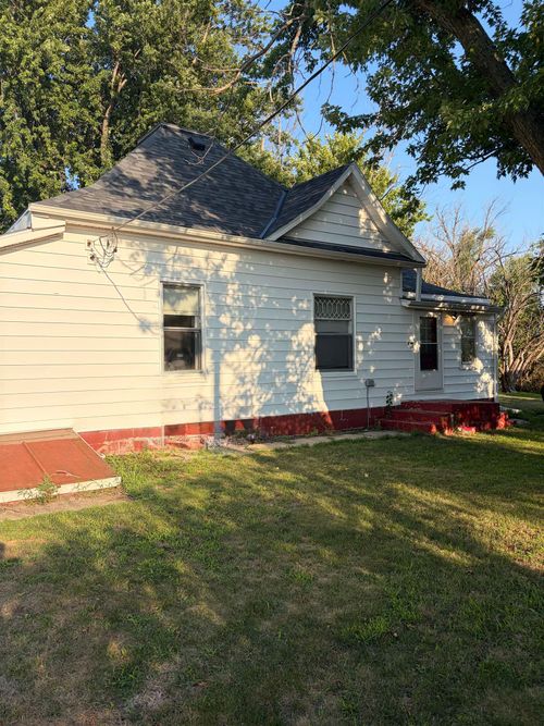 11895 5th St, Ayr, NE, 68925 | Card Image