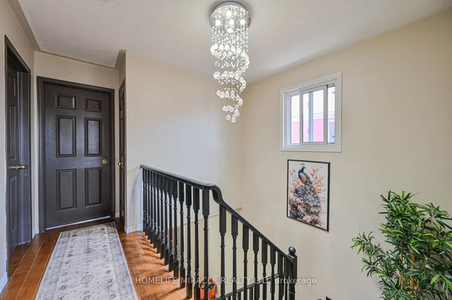 22 Cranberry Cres, House other with 5 bedrooms, 4 bathrooms and 5 parking in Brampton ON | Image 20