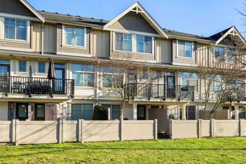 25-19525 73 Ave, Surrey, BC, V4N6L7 | Card Image