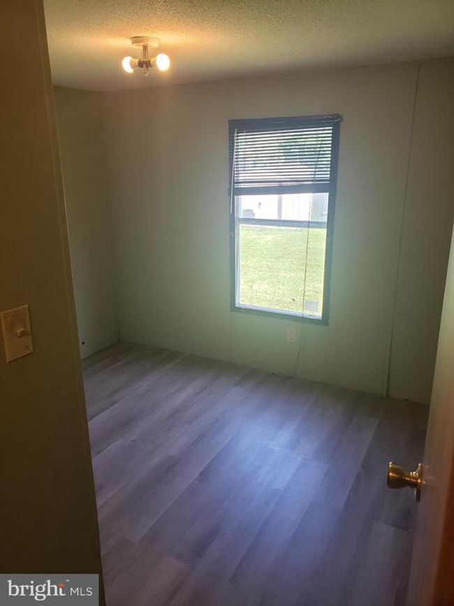 141 Laurel Run Est, House other with 3 bedrooms, 2 bathrooms and null parking in Laurel Run PA | Image 5