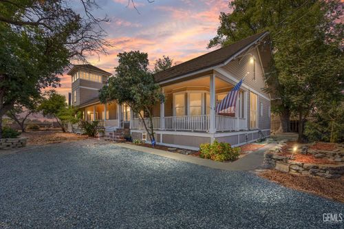 14331 Fargo Ave, Hanford, CA, 93230-9693 | Card Image