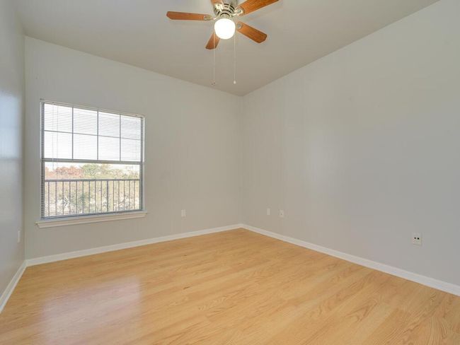 APT-932 - 2320 Gracy Farms Ln, Condo with 1 bedrooms, 1 bathrooms and 1 parking in Austin TX | Image 12