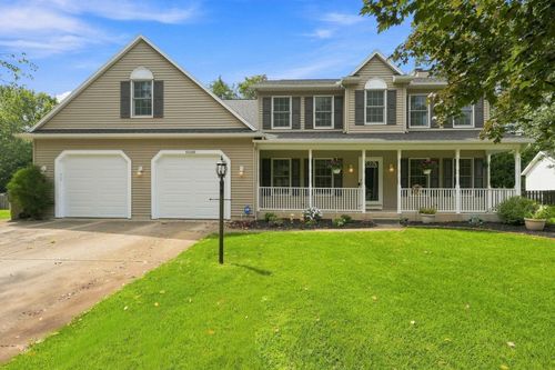55209 Birchfield Ct, Osceola, IN, 46561-9112 | Card Image