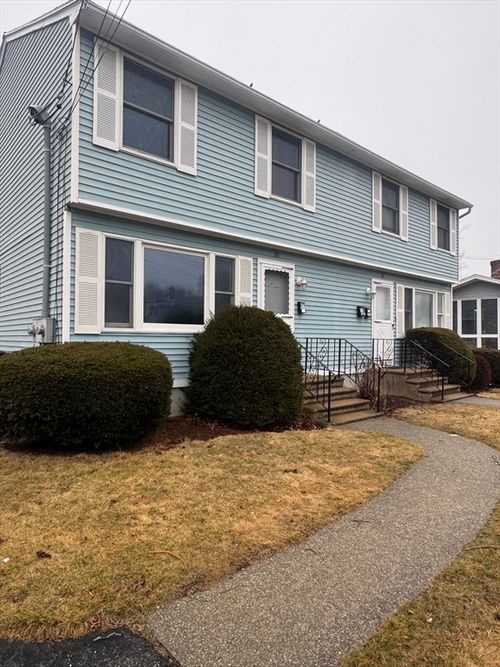 1-18 Armory Ln, Southbridge, MA, 01550-2702 | Card Image