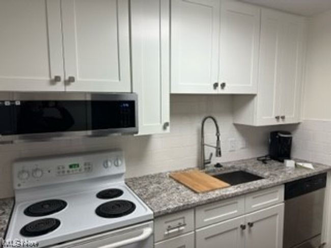 New cabinets & Counter tops | Image 8