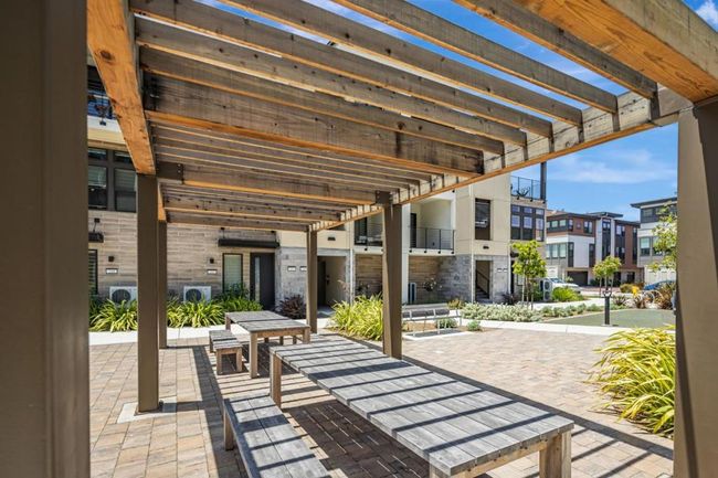 112 Waters Park Cir, Townhouse with 2 bedrooms, 3 bathrooms and 2 parking in San Mateo CA | Image 37