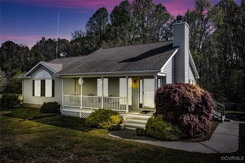 428 Fithians Ln, Hague, VA, 22469-2527 | Card Image