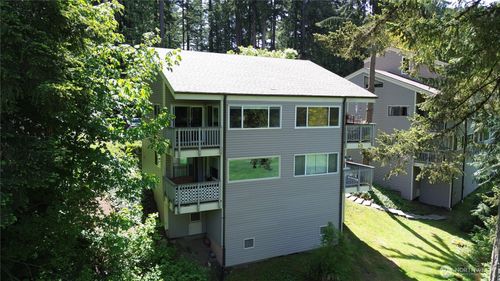 1-2 Marigold Dr, Bellingham, WA, 98229-2797 | Card Image