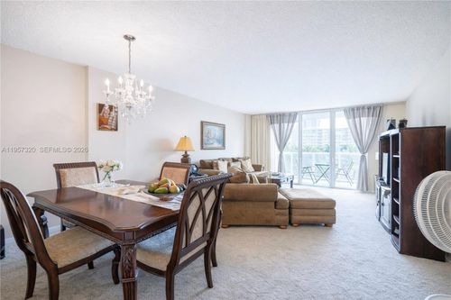 apt-409-3800 Ocean Dr, Hollywood, FL, 33019-2916 | Card Image