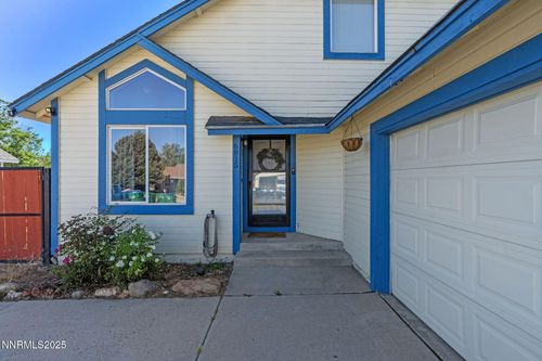 6815 Sunkist Dr, Sparks, NV, 89436-9002 | Card Image