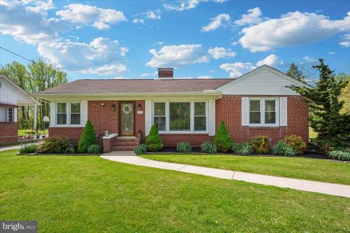 7117 Blue Mountain Rd, THURMONT, MD, 21788-2105 | Card Image