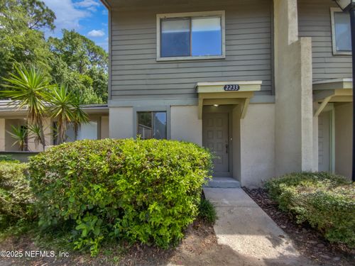 2233-7620 Baymeadows Cir W, Jacksonville, FL, 32256-5502 | Card Image