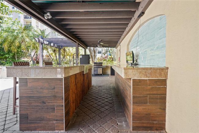 APT-1707 - 520 Se 5 Th Ave, Condo with 1 bedrooms, 1 bathrooms and null parking in Fort Lauderdale FL | Image 34