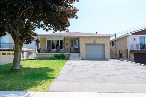 11 Algonquin Crt, Hamilton, ON, L8T4T2 | Card Image