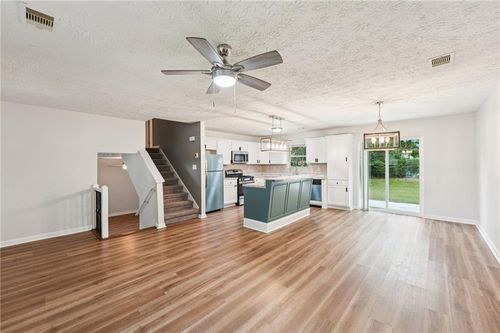 5415 Radford Ln, Lithonia, GA, 30038-2899 | Card Image