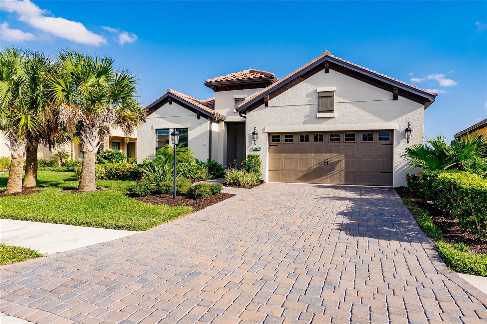 Weiskopf Dr, Englewood, FL 34223