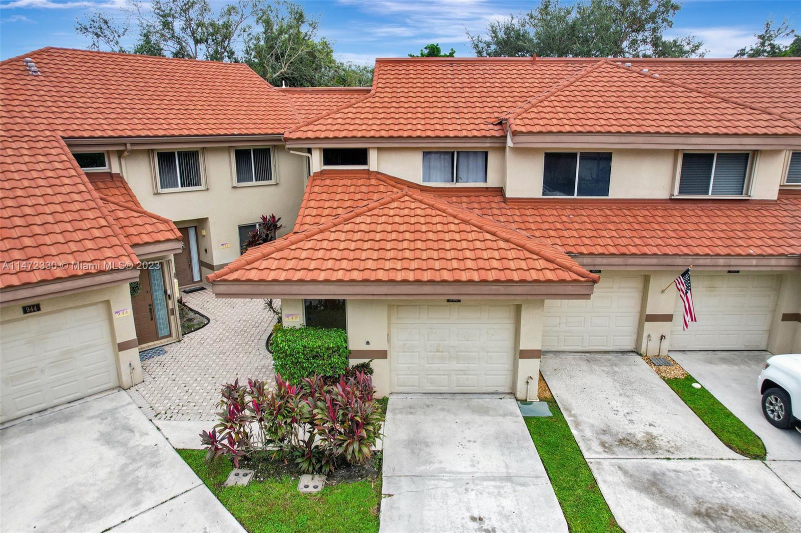 92nd Ter, Plantation, FL 33324