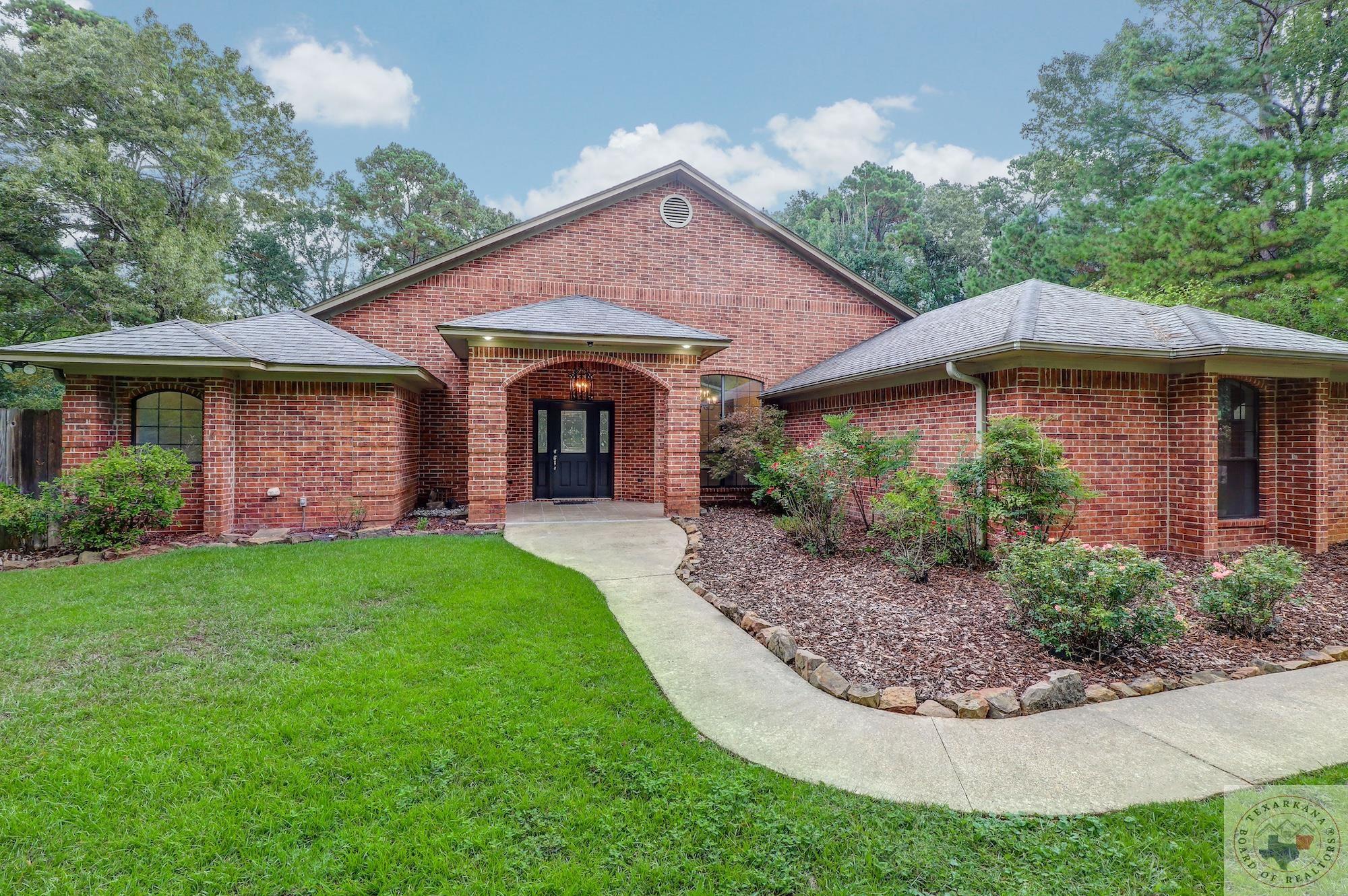 Dunham Dr, Texarkana, TX 75503