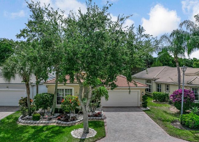 7562 Starfish Reef Ln, House other with 3 bedrooms, 2 bathrooms and null parking in Lake Worth FL | Image 43