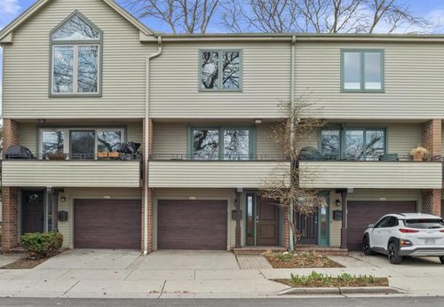 2411 S Superior Street, Milwaukee, WI, 53207 | Card Image