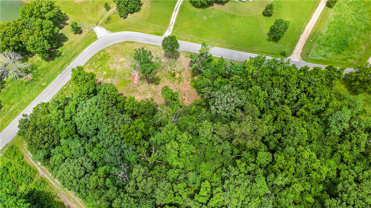 Land in Rogers 2