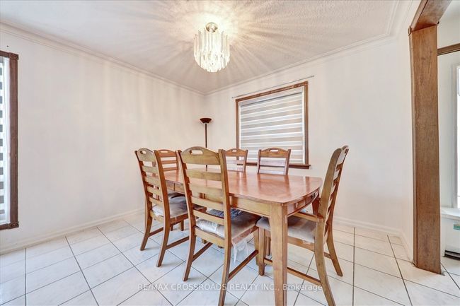 18 Demarco Blvd, House other with 4 bedrooms, 2 bathrooms and 4 parking in Toronto ON | Image 10