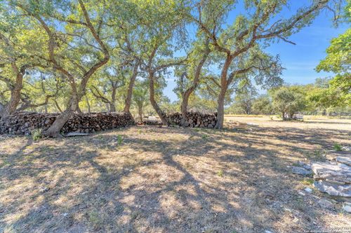 733 Windmill Ridge Dr, Blanco, TX, 78606-2221 | Card Image