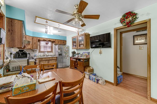 839 N Craig Pl, House other with 3 bedrooms, 2 bathrooms and 1 parking in Addison IL | Image 5