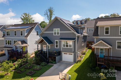 30 Greenwood Fields Dr, Asheville, NC, 28804-0099 | Card Image