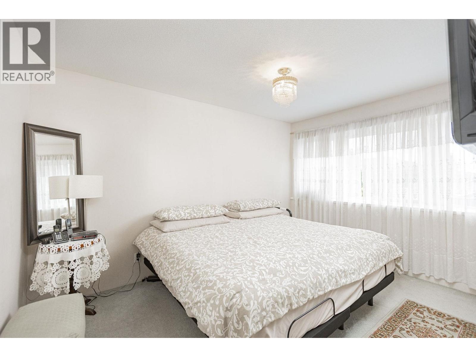 Residential in Burnaby 5