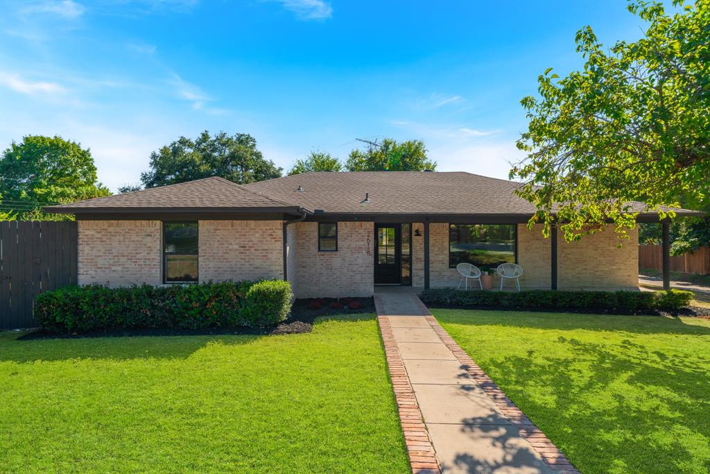 Dorrington Dr, Dallas, TX 75228