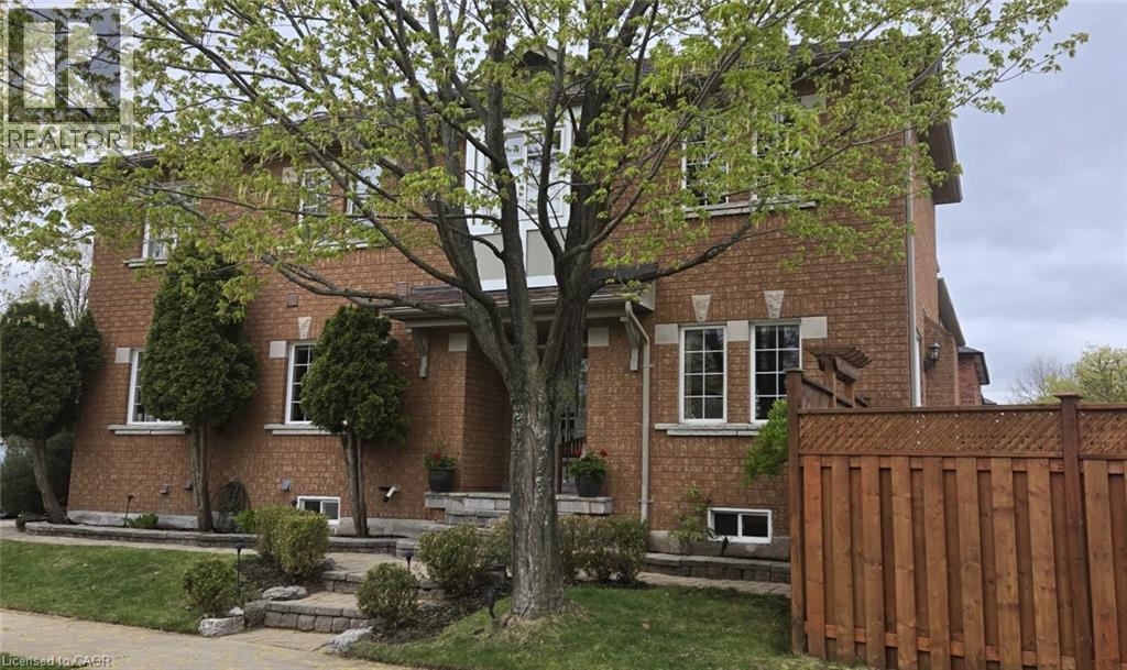 Residential in Oakville
