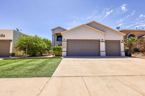 14044 Highweed Dr, El Paso, TX, 79928-5581 | Card Image