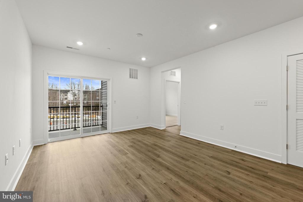 Residential in MONROE TOWNSHIP 3