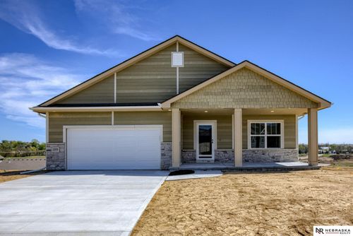 16006 Daniel St, Bennington, NE, 68007-5195 | Card Image