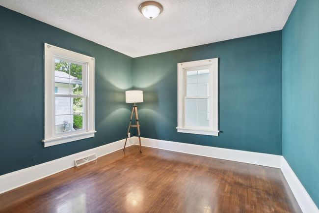 Main-floor bedroom #2 | Image 20