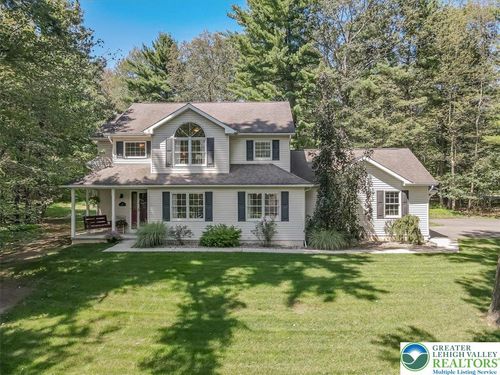 35 Pine Needle Dr, Lehighton, PA, 18235-9316 | Card Image