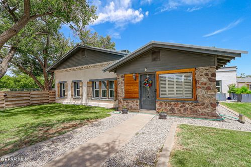1624 Vinton Rd, Anthony, NM, 88021-8542 | Card Image
