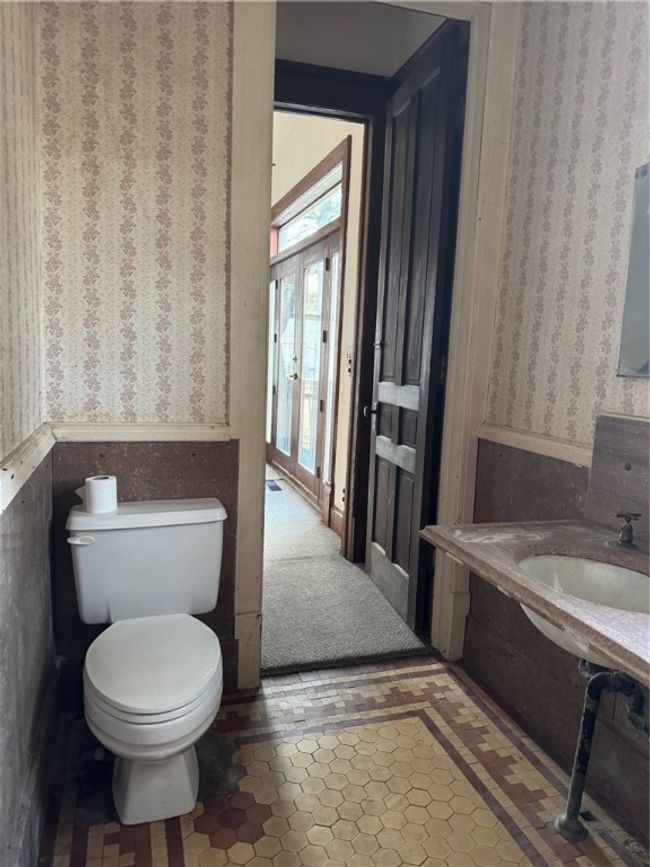 3000 Western Ave, Home with 5 bedrooms, 4 bathrooms and null parking in Mattoon IL | Image 38