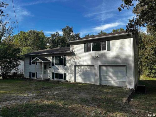 13253 N Greenbriar Rd, Carterville, IL, 62918-3233 | Card Image