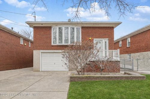 24 Frederick Street, Staten Island, NY, 10314 | Card Image