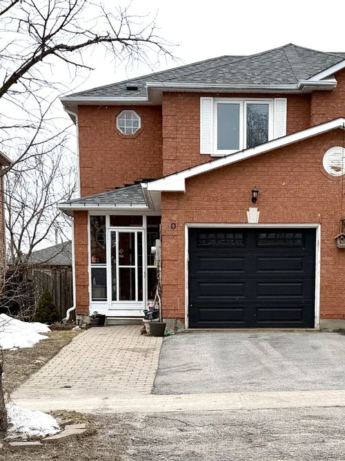 90 Bruce Cres, Barrie, ON, L4N8P4 | Card Image