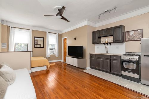 apt-a1-160 Powells Cove Blvd, Beechhurst, NY, 11357-1301 | Card Image