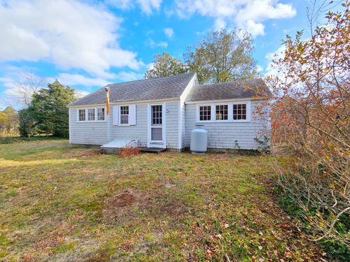 6 Penny Ln, Orleans, MA, 02653-2329 | Card Image