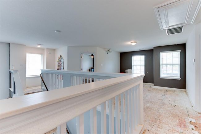 438 Dorsal Way, House other with 4 bedrooms, 3 bathrooms and 3 parking in Crosby TX | Image 21